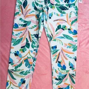 Old Navy Leafy Print Leggings